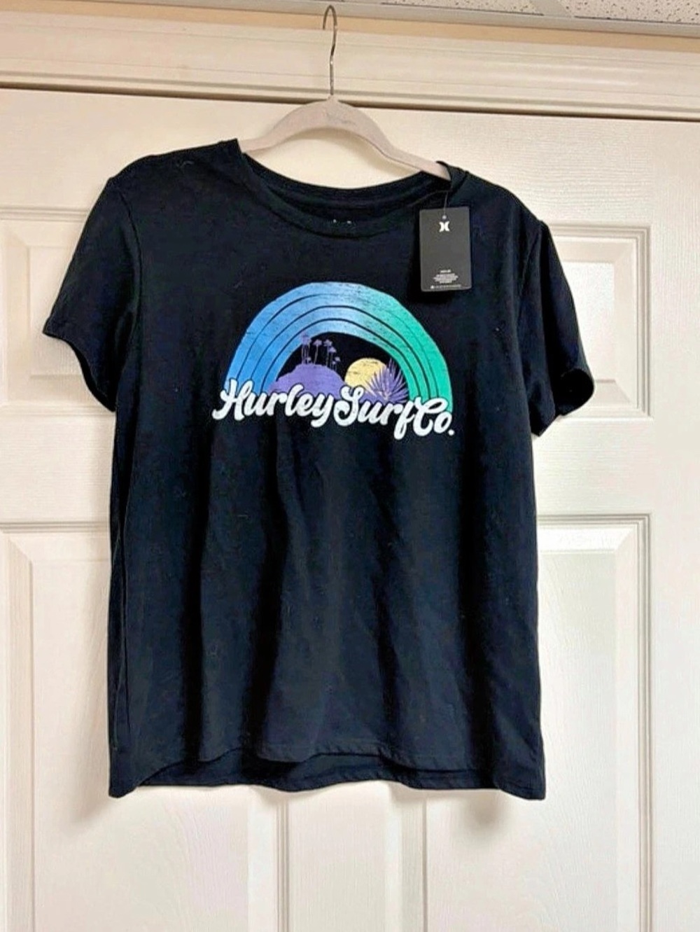 Hurley Graphic Short Sleeve Tee in Black & Blue